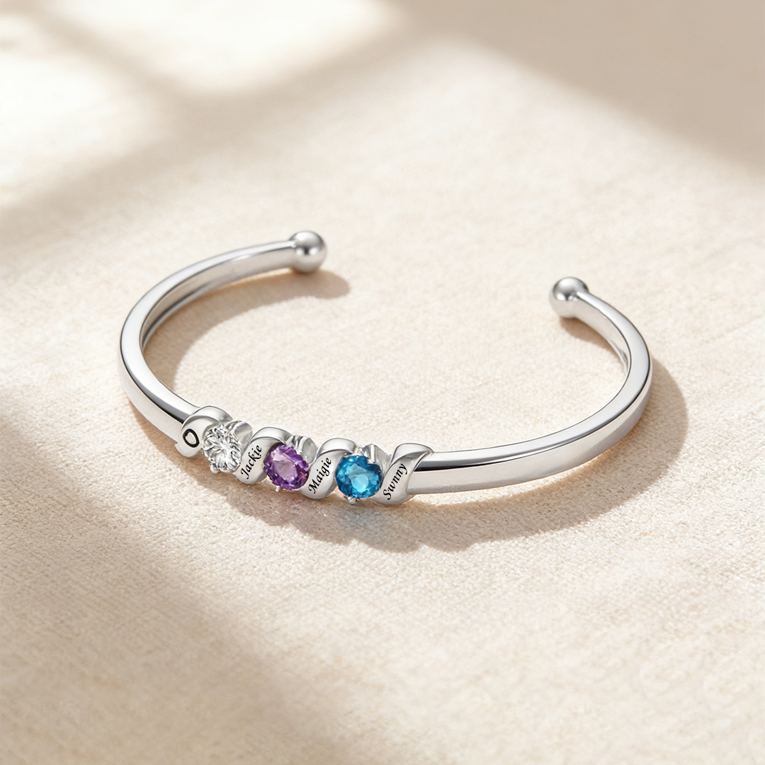 Personalized Mother & Children Forever Linked Together bracelet