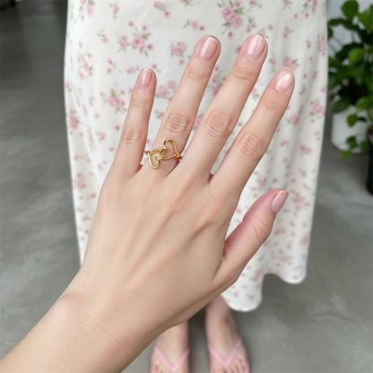 Mother & Daughter's Love is a golden thread Heart Ring