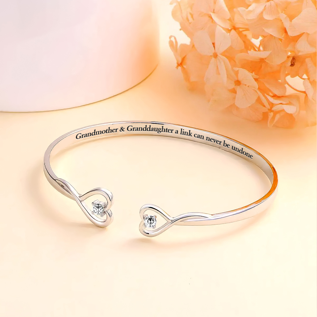 For Granddaughter - Grandmother & Granddaughter Always Keep Me In Your Heart Hearts Bracelet