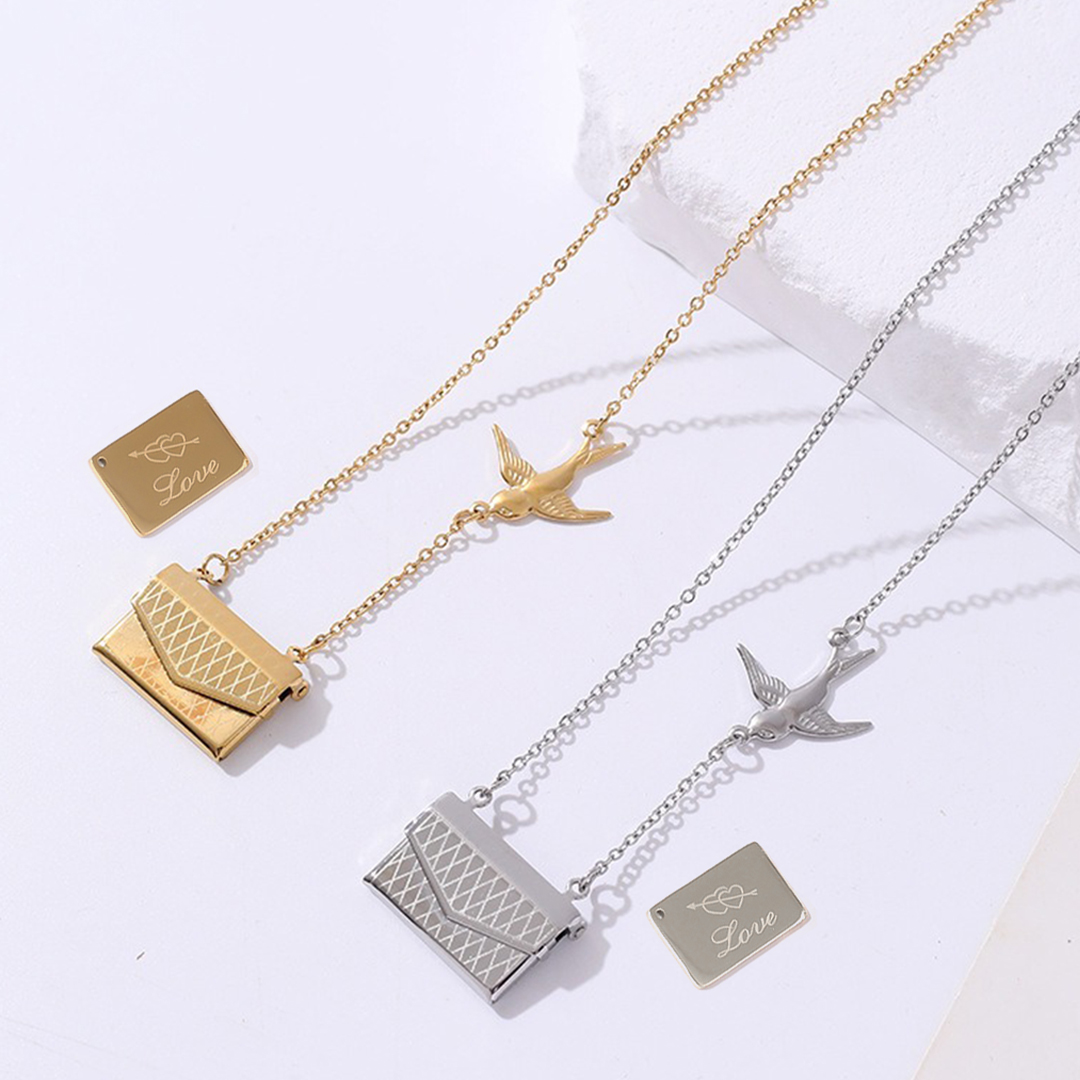 Customized Message Swallow Envelope Necklace
