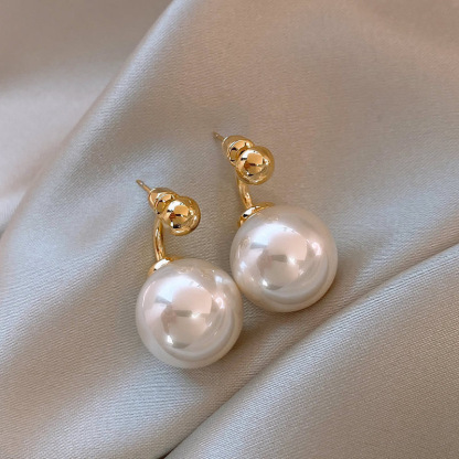 Elegant Pearl Earrings