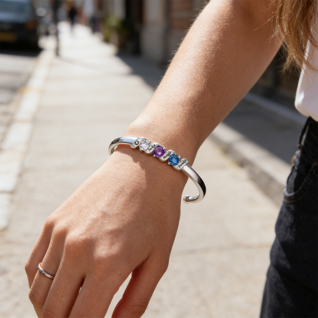 Personalized Mother & Children Forever Linked Together bracelet