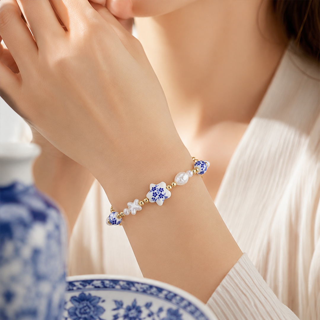 Sisters Are Like Stars Blue and White Porcelain Star Bracelet