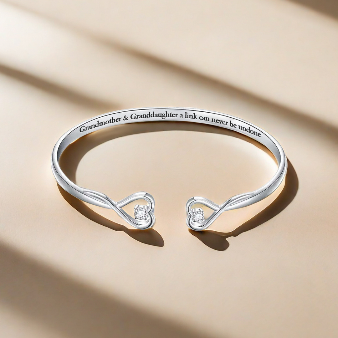 For Granddaughter - Grandmother & Granddaughter Always Keep Me In Your Heart Hearts Bracelet
