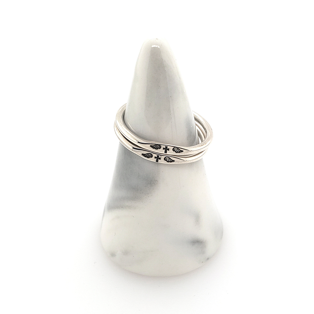 For Memorial - Tiny Cross With Wings Ring