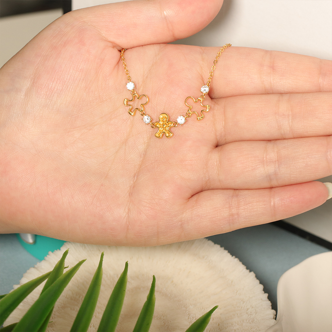 For Friend -Our Friendship Means The World To Me Gingerbread Man Bracelet