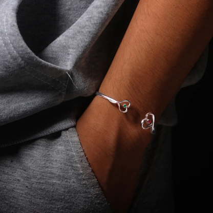 For Sister - A Sister Is God's Way Of Making Sure We Never Walk Alone Heart Custom Birthstones Bracelet