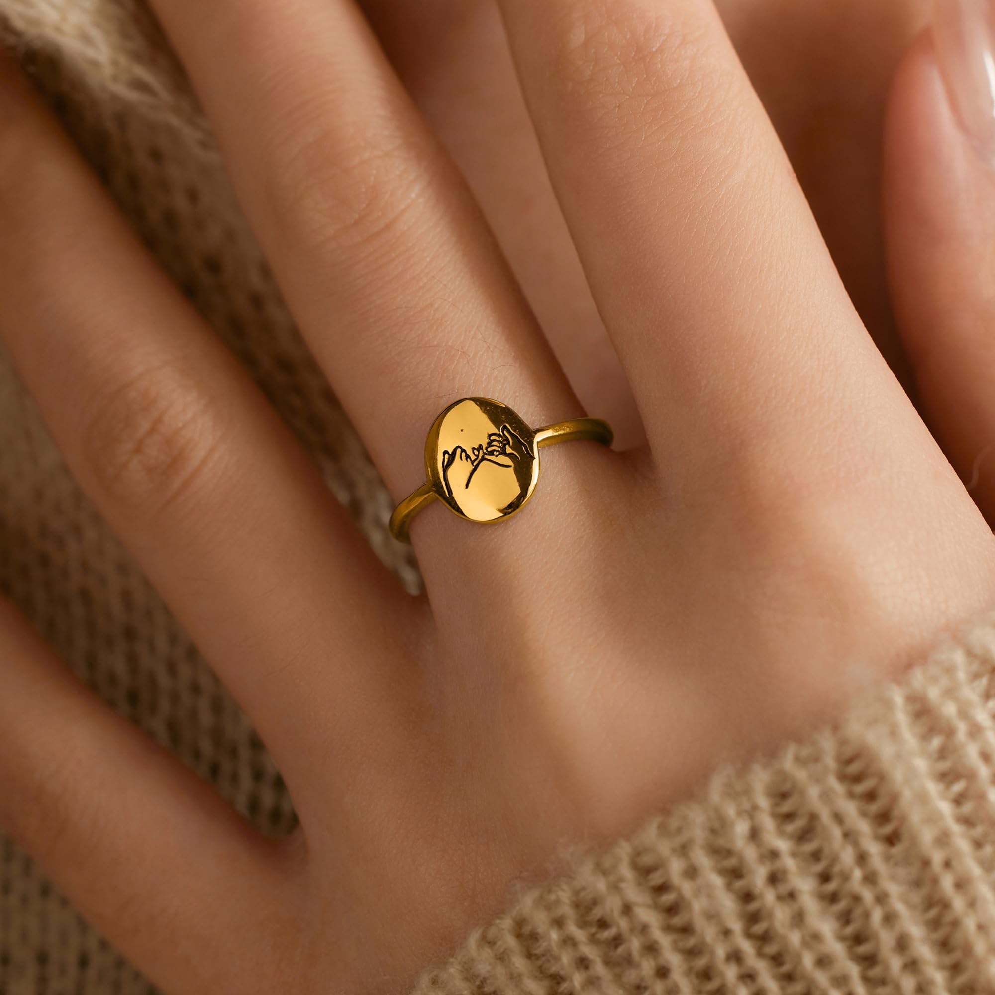 For Friend - I Hope We're Friends Until We Die Holding Hands Ring