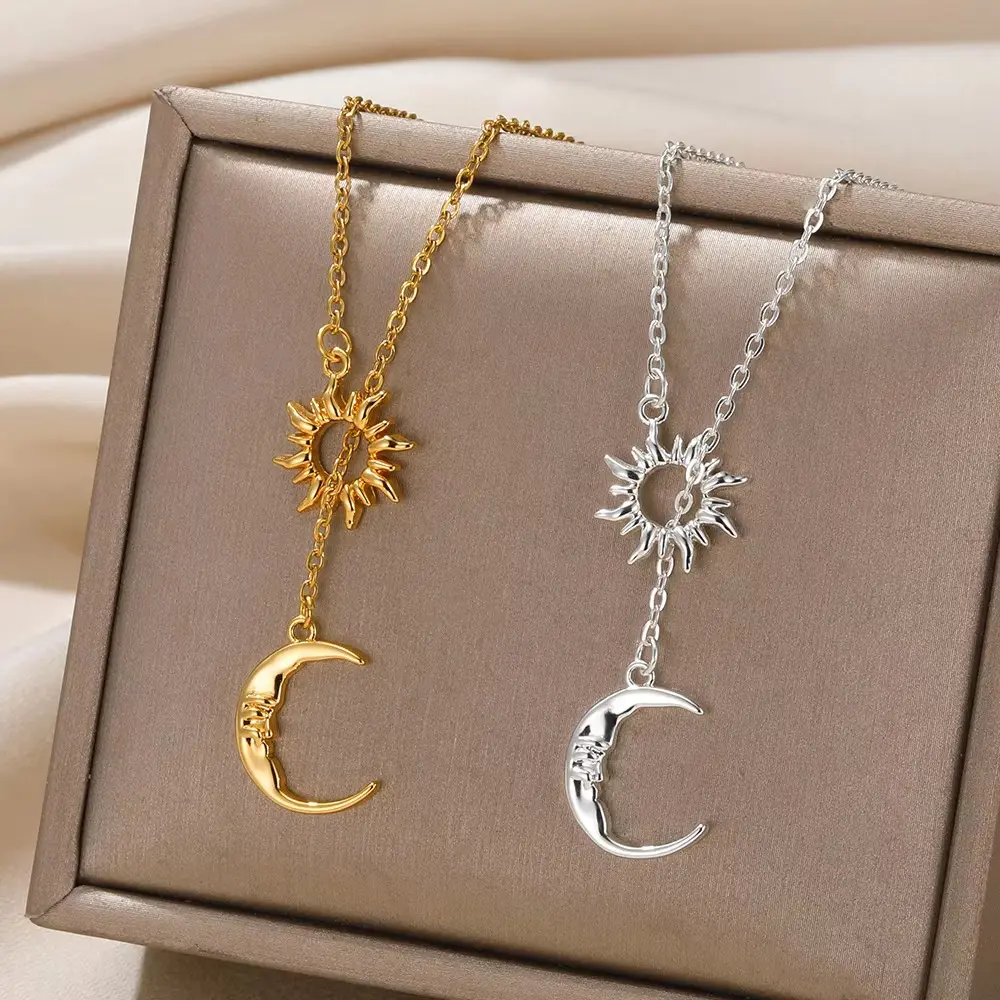 For Friends - Sun & Moon necklace