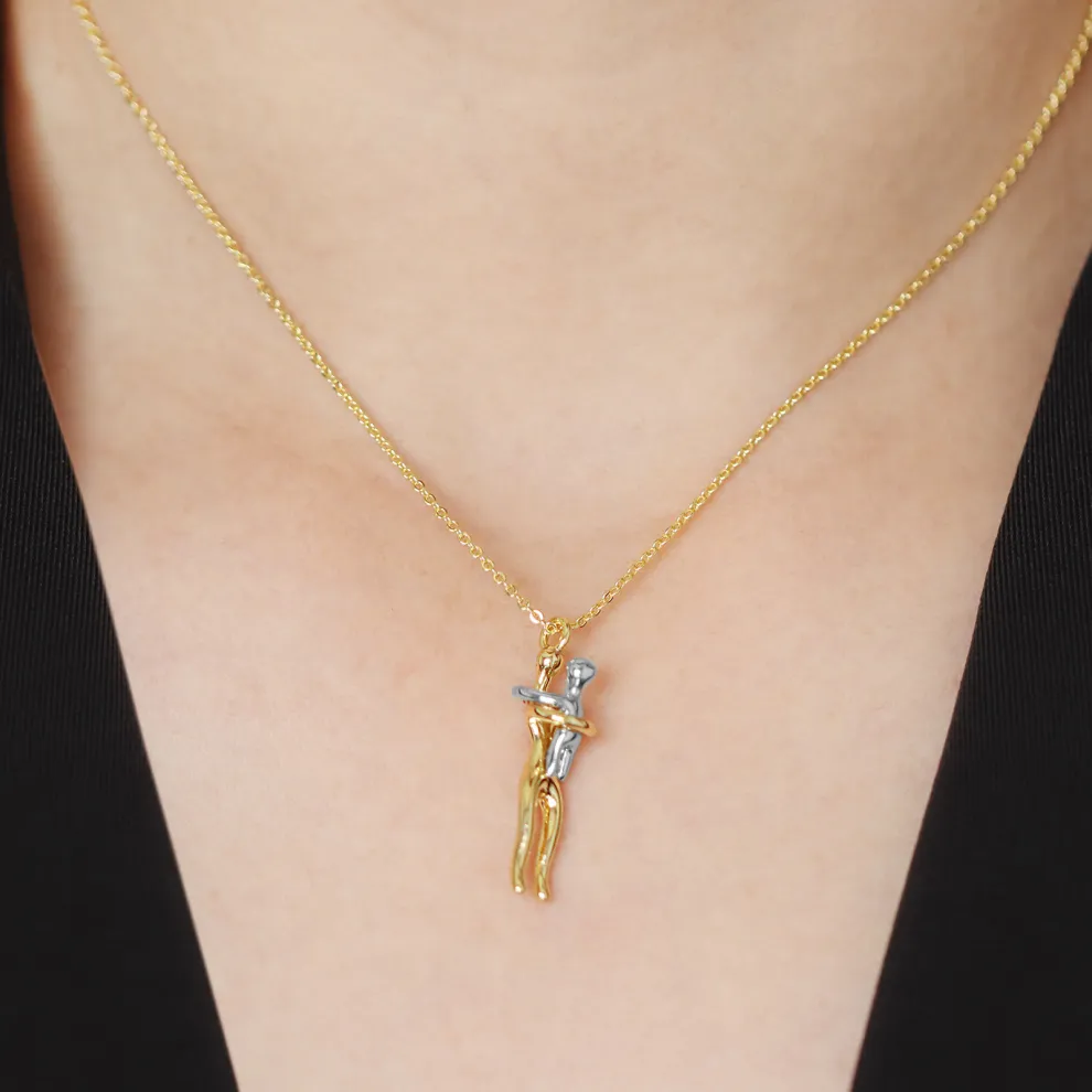Mother and Daughter Hug Necklace