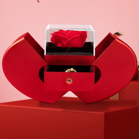 You Are The Apple of My Eye Rose Gift Box