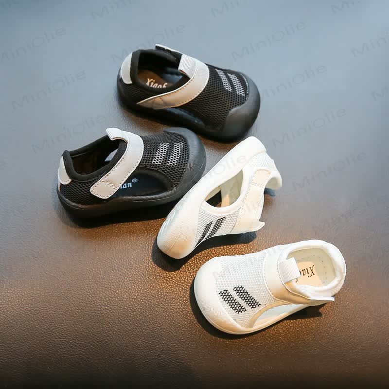 Baby Mesh Simple Sandals - image 2