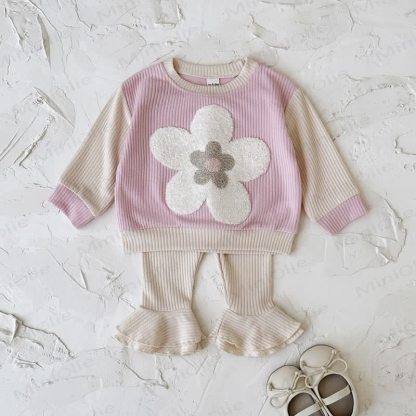 Baby 2-Piece Flower Sweatshirt and Pants Ribbed Set - image 4