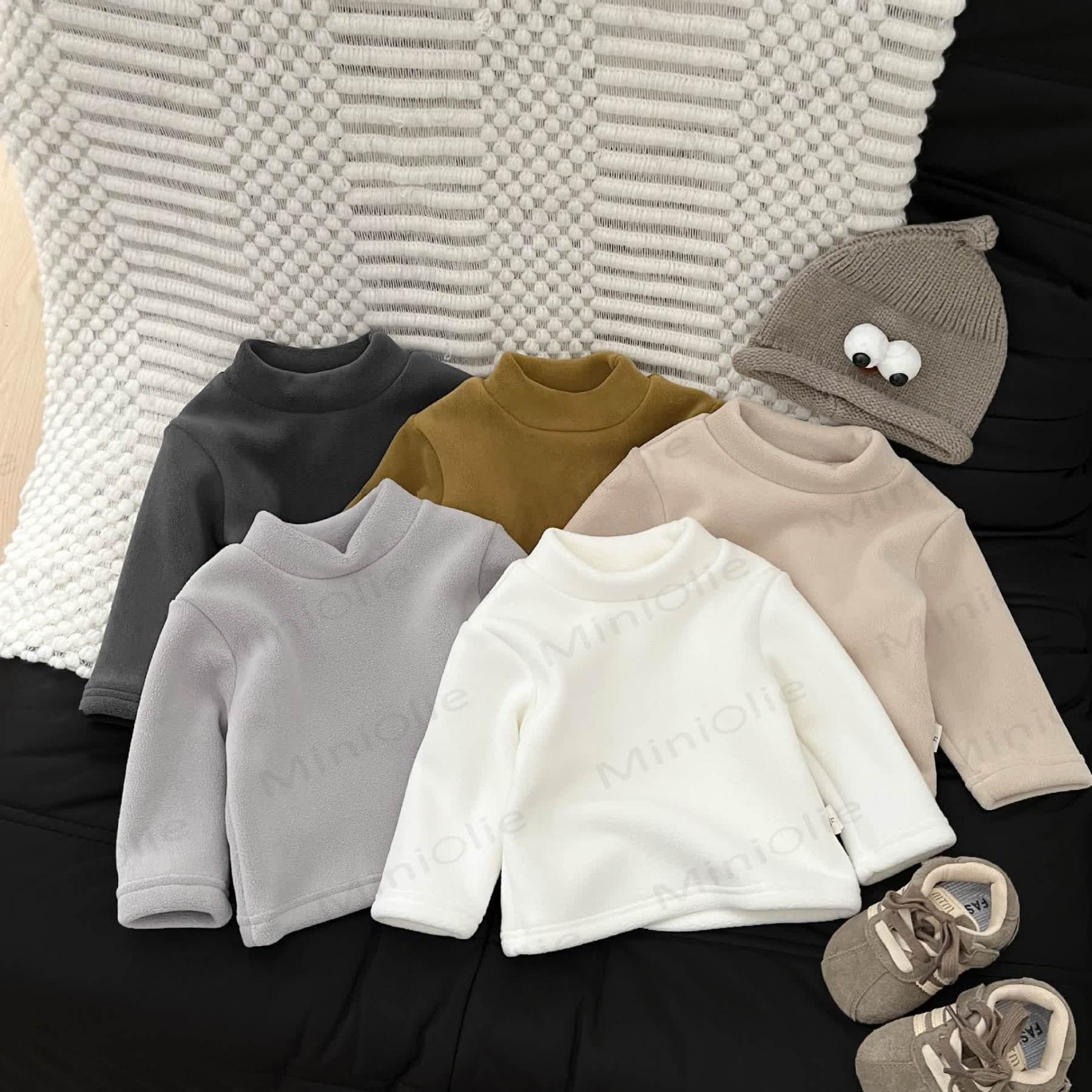 Baby Solid Color Fleece T-shirt - image 1