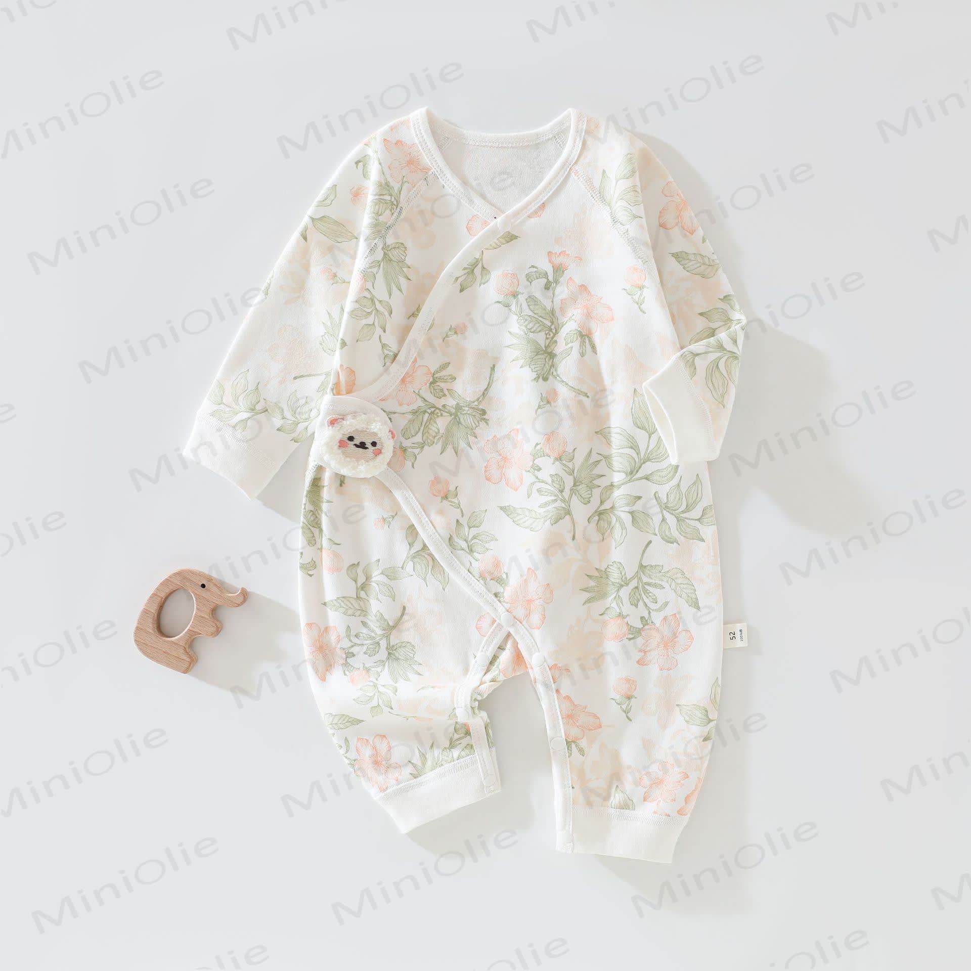  Baby Print Newborn Romper - White Flowers - 3-6M - image 1