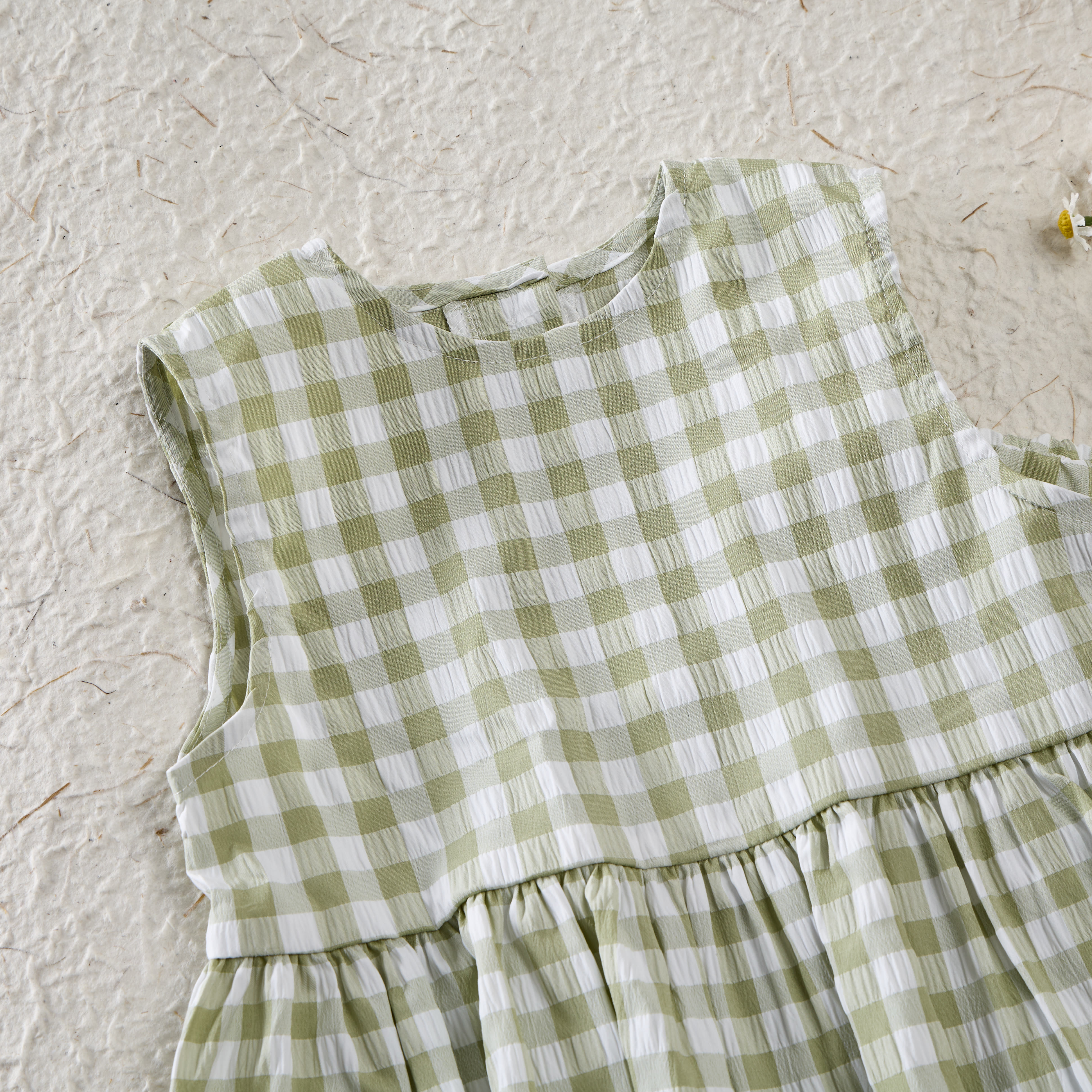Baby Toddler Green Plaid Sleeveless 2-piece Set - image 3