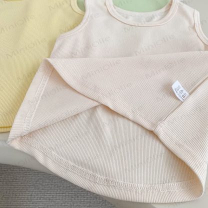 Baby Girl Solid Color Tank Top - image 9