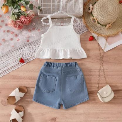 Toddler Girl Strawberry Cami Top and Denim Shorts 2-piece Set - image 3