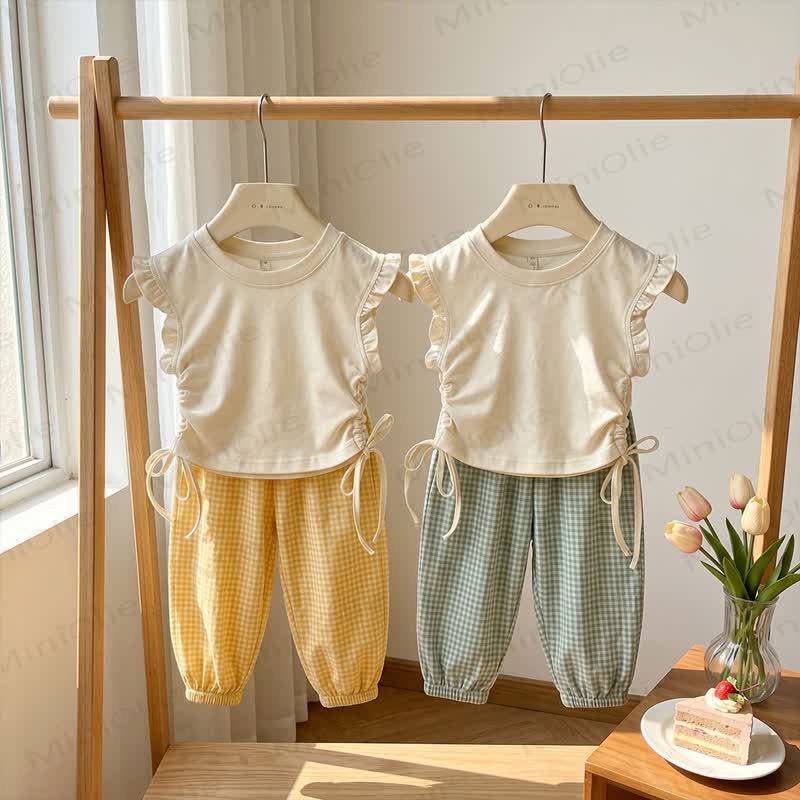 Toddler Girl Beige Sleeveless Top and Gingham Pants 2-piece Set - image 4