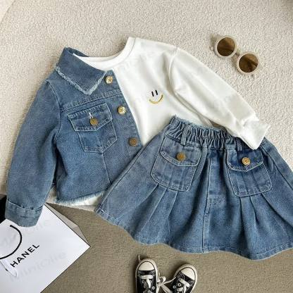 Toddler Girl Blue Frayed Denim Jacket and Skirt 2-piece Set - image 3