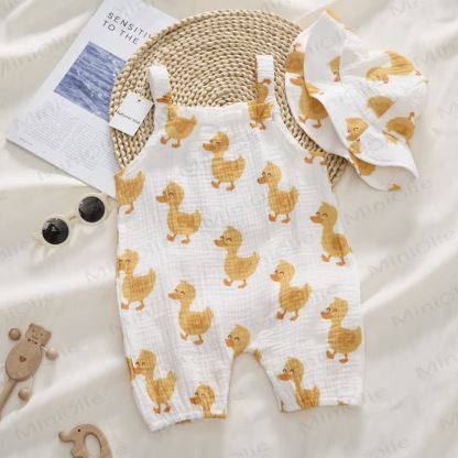 Baby Duck Print White Romper with Hat - image 2