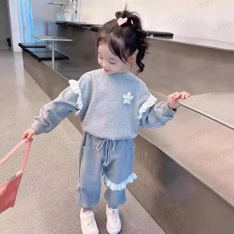Toddler Girl Bear/Flower Print Sweatshirt and Jogger 2-piece Set - Gray Flower - 10-11T - image 3