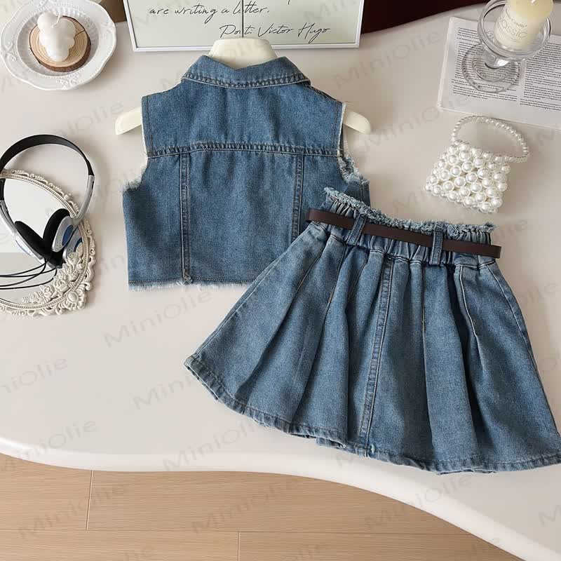 Toddler Girl Denim Vest and Pleated Skirt 2-piece Set - image 2