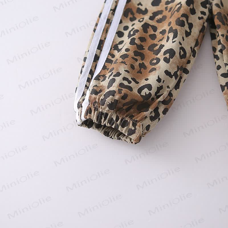 Toddler Baby Boy Sweatshirt and Leopard Print Jogger 2-piece Set with Bag - image 9