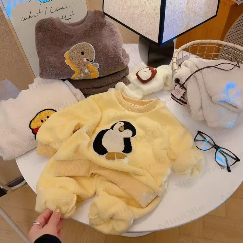 Toddler Cartoon Patch Plush Fleece 2-piece Lounge Set - Yellow - 10-11T - image 1