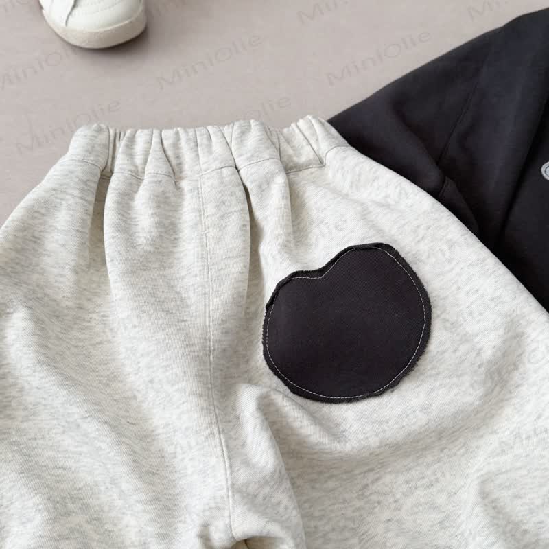 Toddler Puppy Patch Sweatshirt and Harem Pants 2-piece Set - image 9