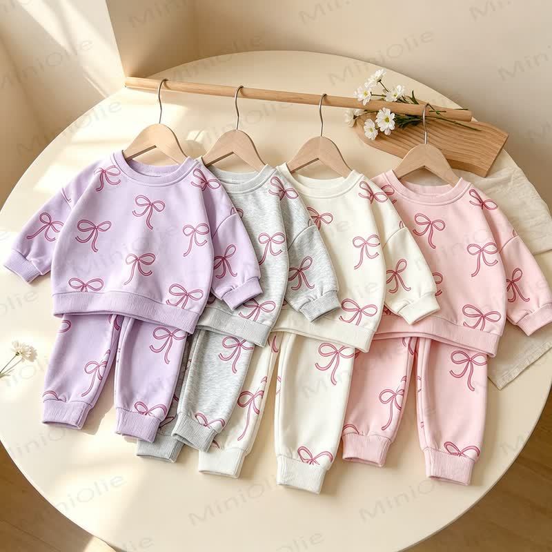 Toddler Girl Bow Print Print Sweatshirt and Jogger 2-piece Set - image 7