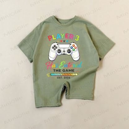 PLAYER 3 HAS ENTERED THE GAME EST.2026 Baby Green Controller Print Romper - Green - 18-24M - image 1