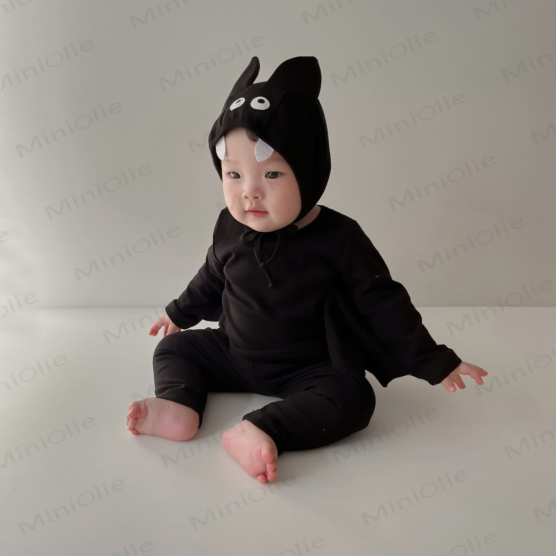 Baby Bat Cosplay 3 Pieces Set with Hat - image 6
