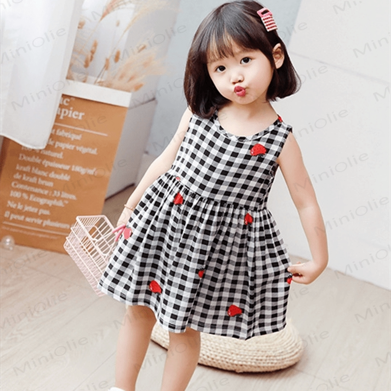 Toddler Multicolor Heart Plaid Sleeveless Dress - image 7