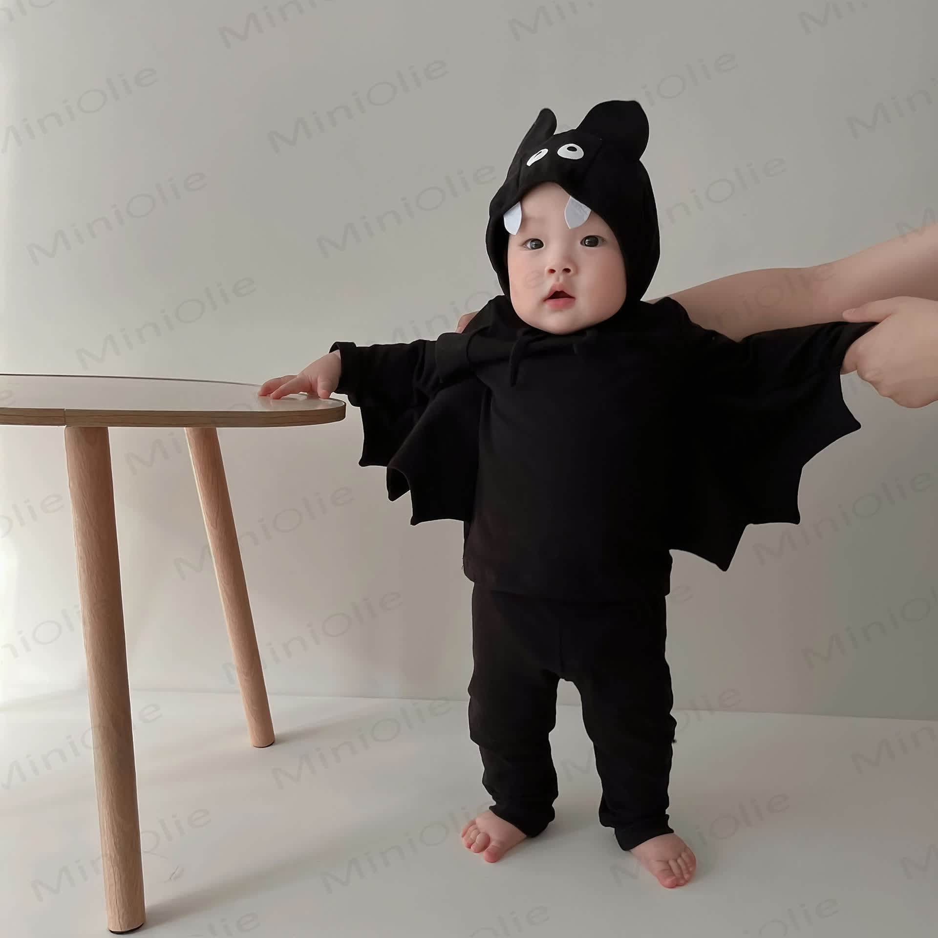 Baby Bat Cosplay 3 Pieces Set with Hat - Black - 2-3T - image 1