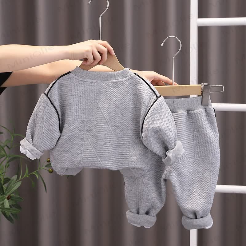 Baby Boy 2-Piece Simple Bear Sweatsuit Set - image 2