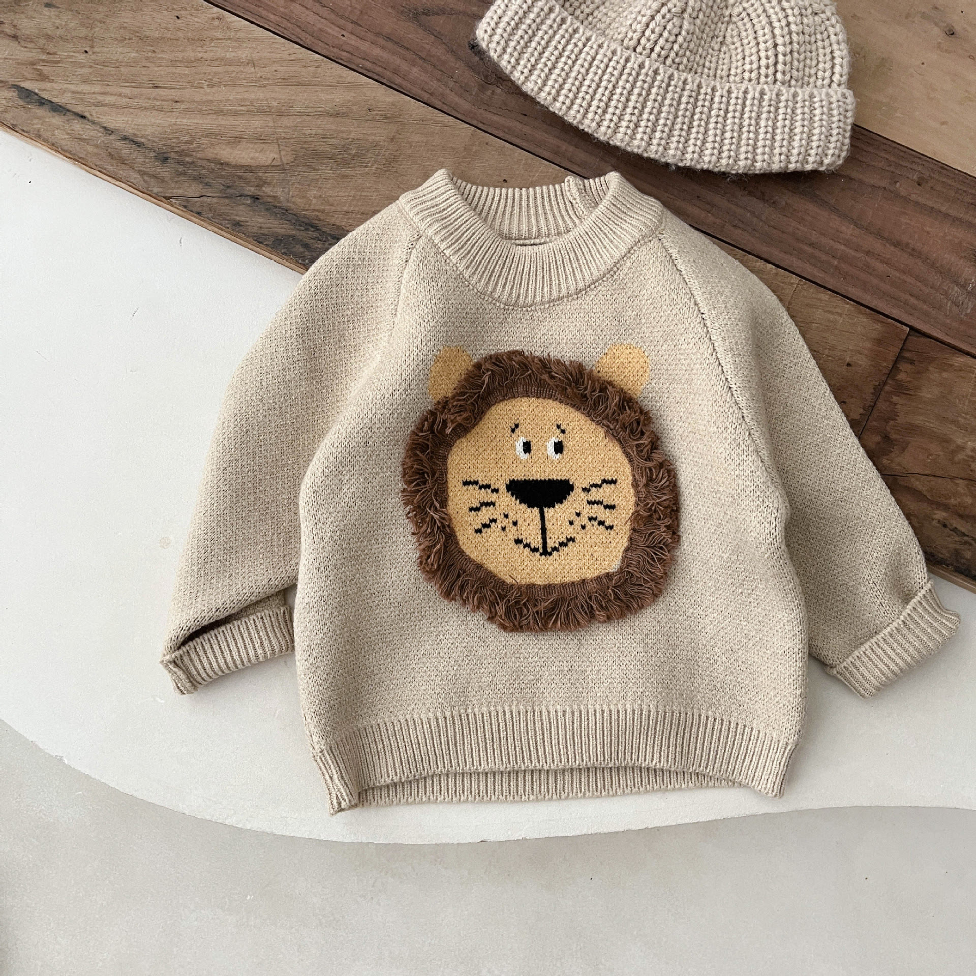 Lion sweaters hot sale