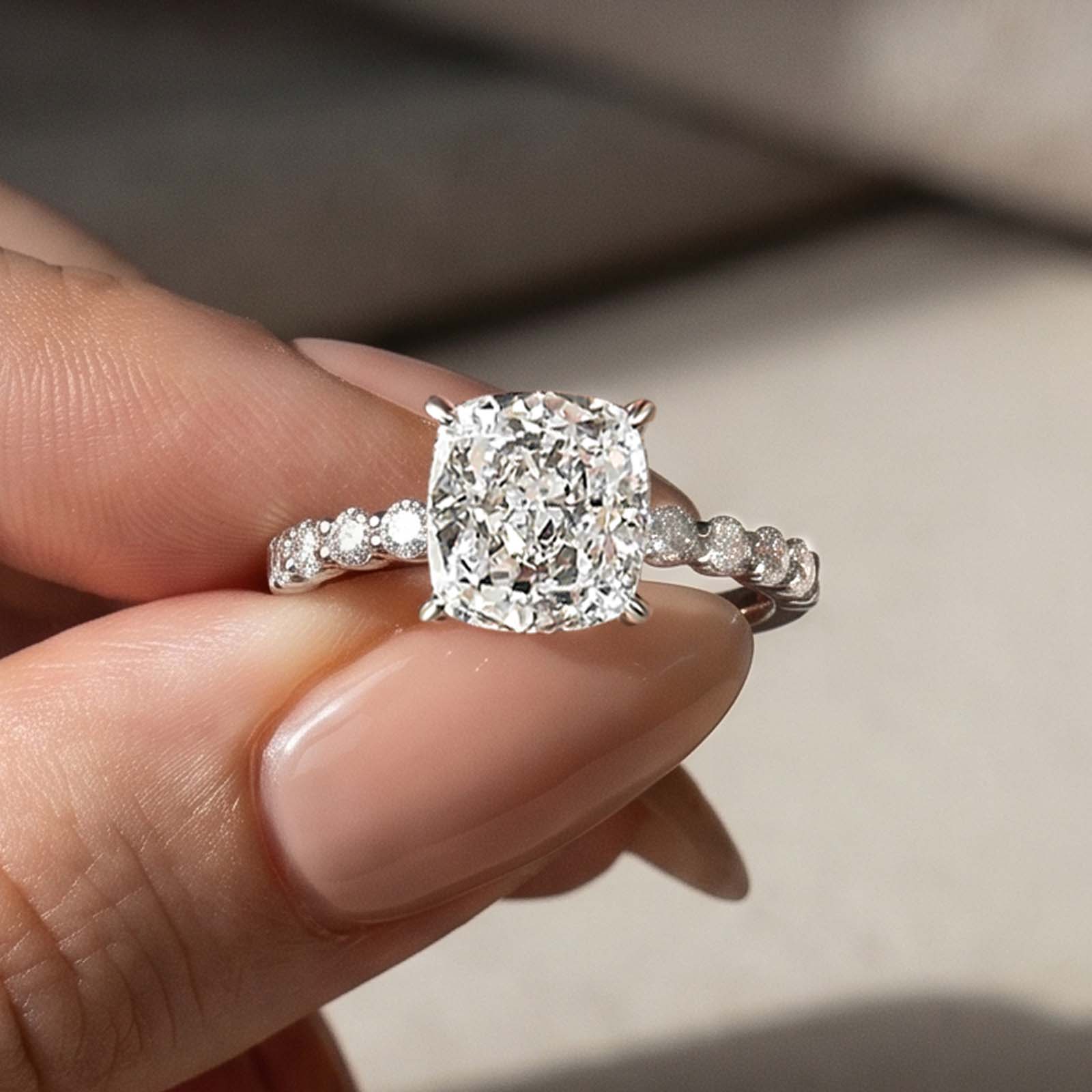 Exquisite 2.0 Carat Cushion Cut Engagement Ring In Sterling Silver 