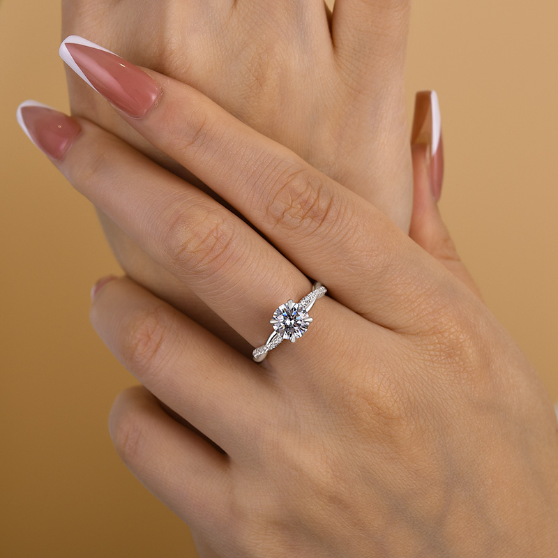 Twist 1.25 Carat Round Cut Promise Ring For Her In Sterling Twist 1.25 Carat Round Cut Promise Ring For Her In Sterling
