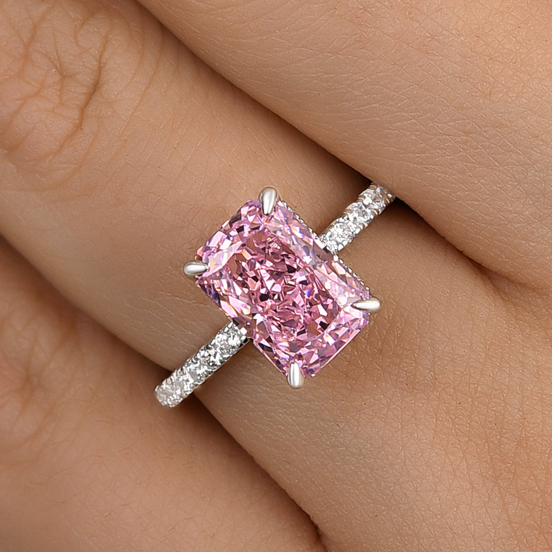 What You Need to Know About Pink Diamond Engagement Rings