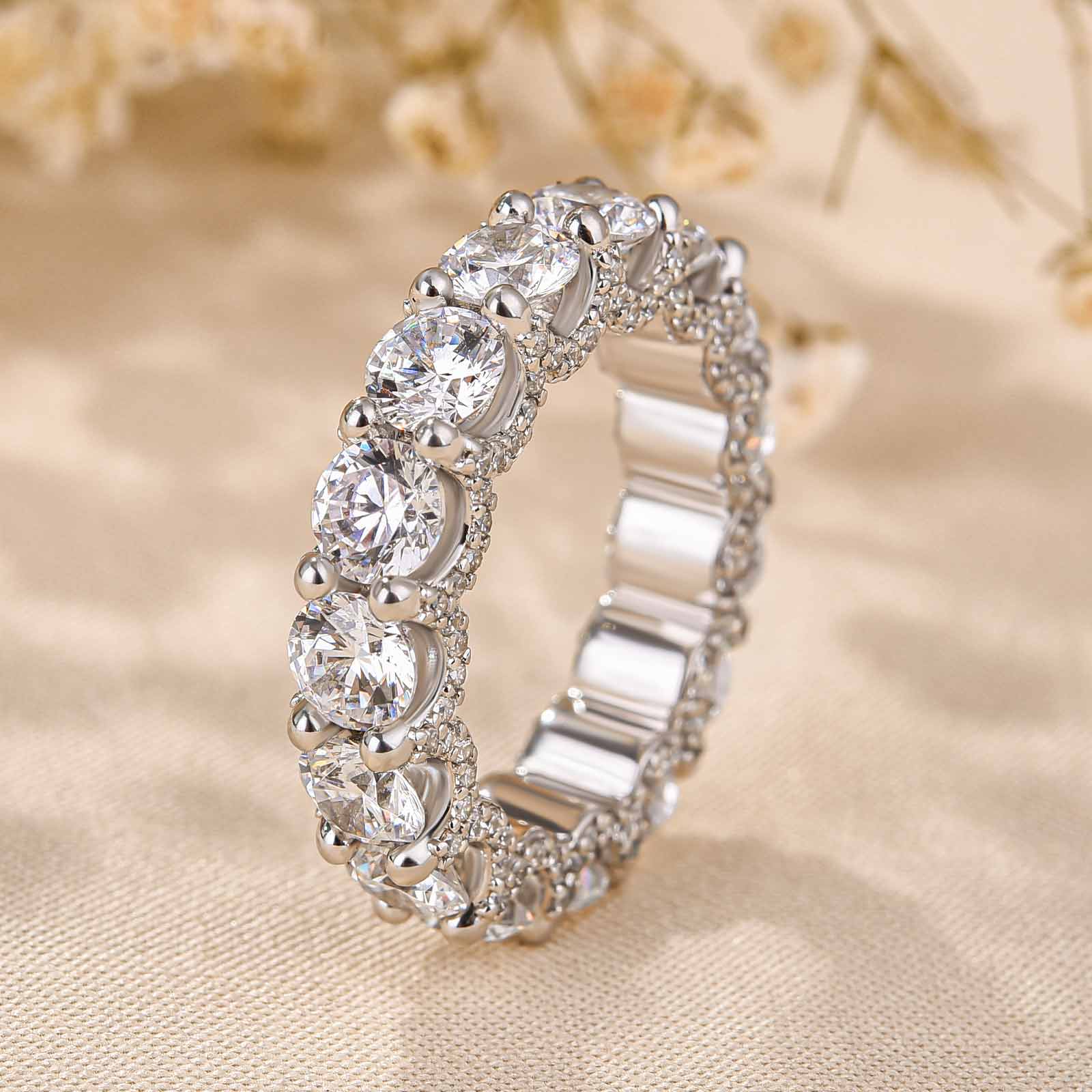Faux Diamond Wedding Ring | TikTok, image size:1600x1600