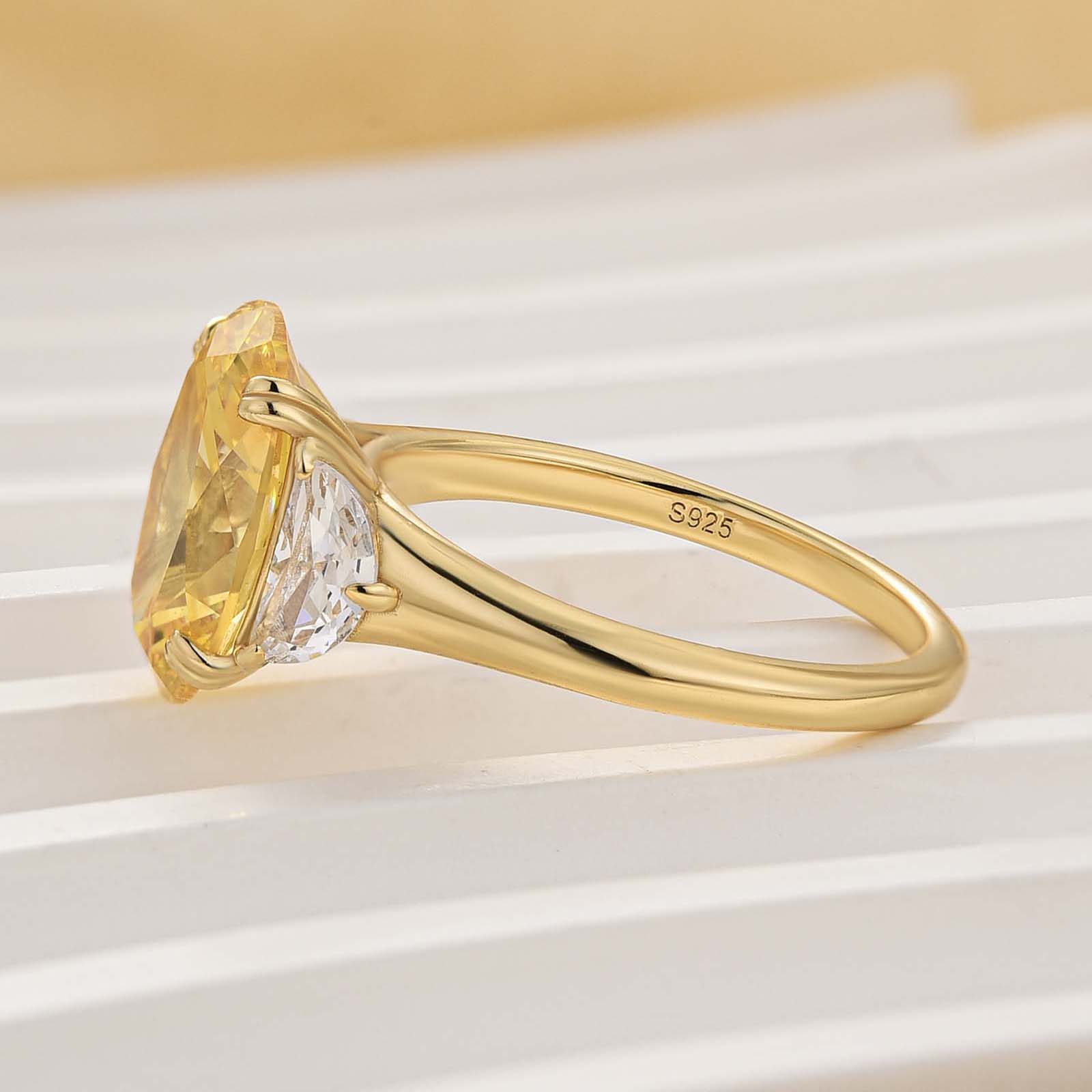 S925 4.0Ct Light Yellow Oval Cut Three Stone Statement Engagement