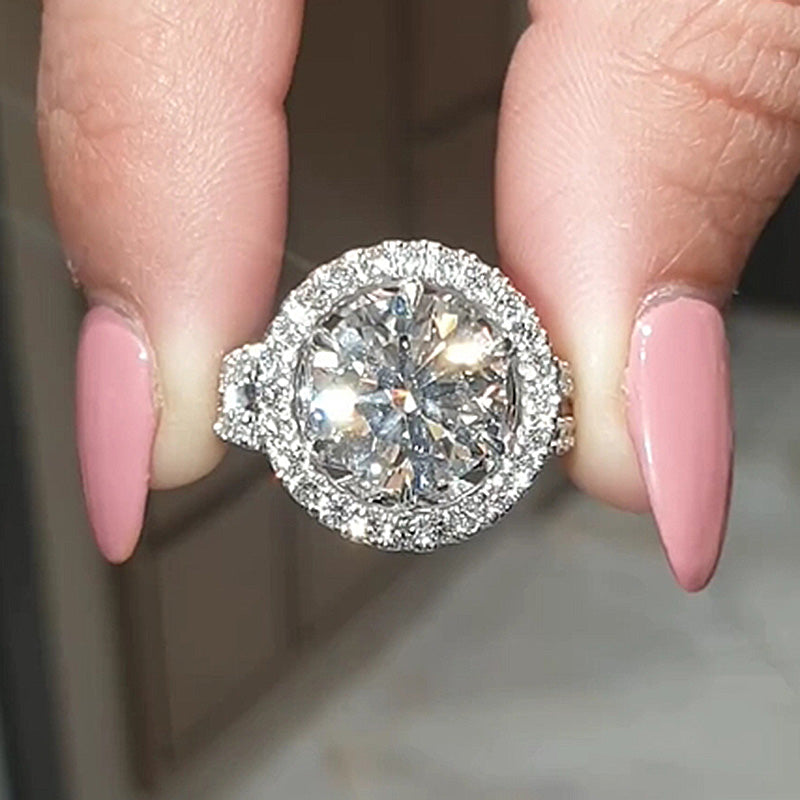 Maxine Luxury Split Shank Halo Round Cut Engagement Ring-Maxinejewelry