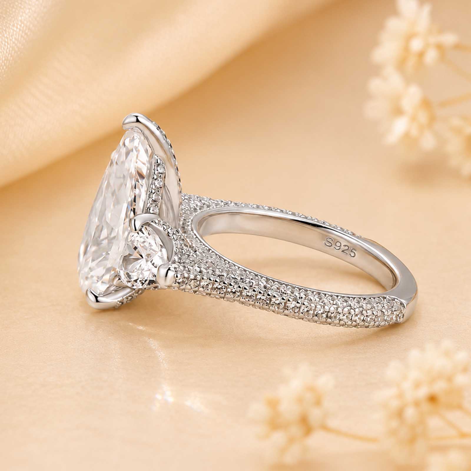 S925 8.0Ct/7.0Ct Pear Cut Three Stone Engagement Ring in Sterling