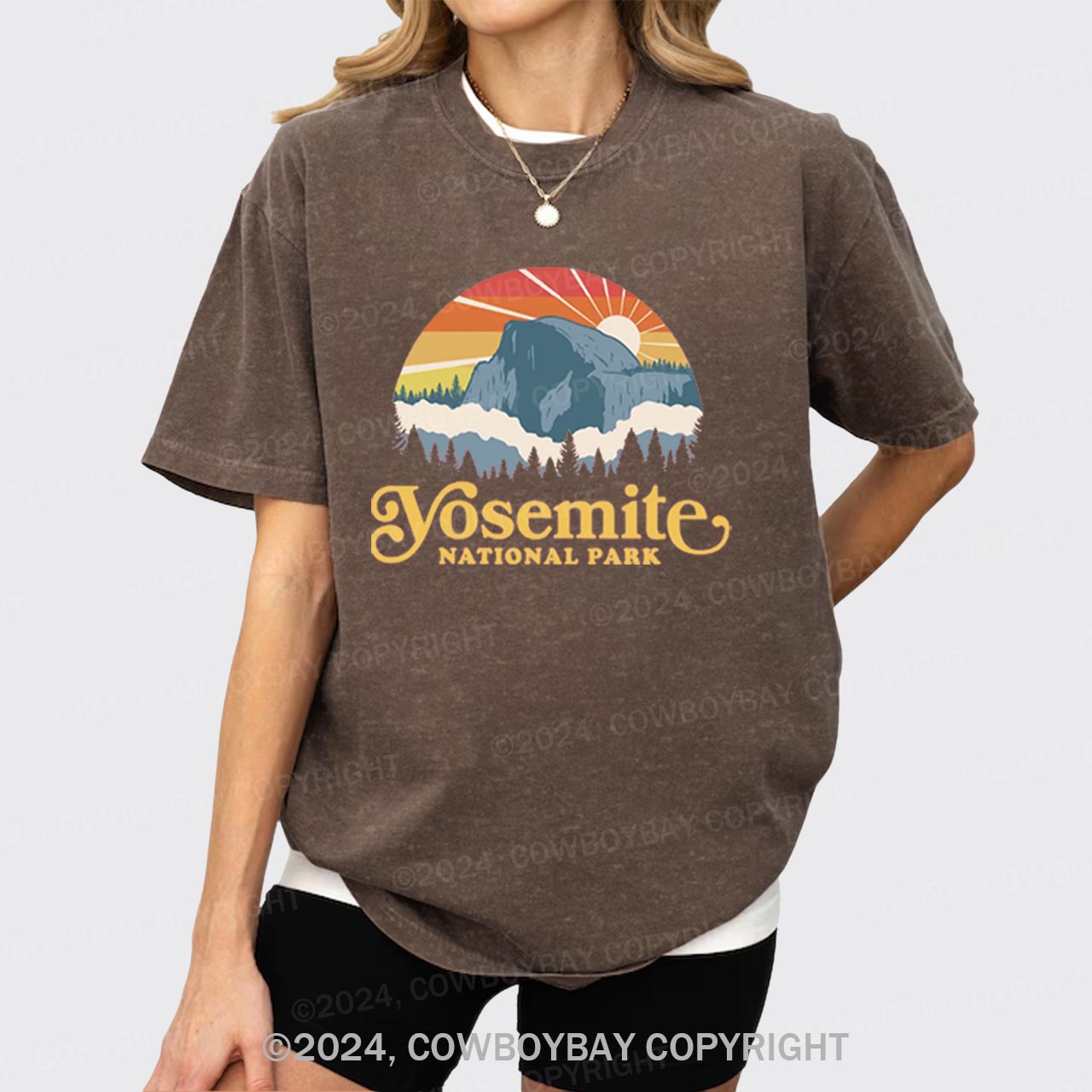 Yosemite Mountain Hiking Garment-dye Tees