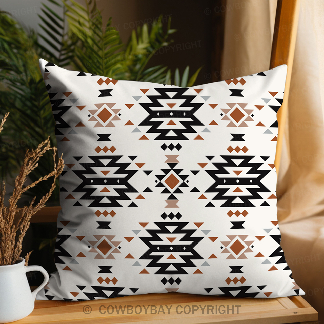 Aztec Pattern Design Pillow Cover_1
