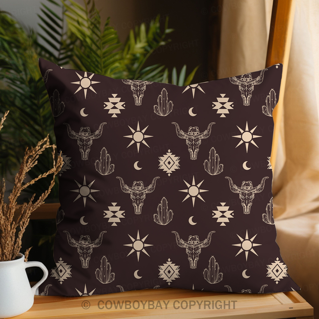Bull Skull Pattern Pillow Cover_Brown
