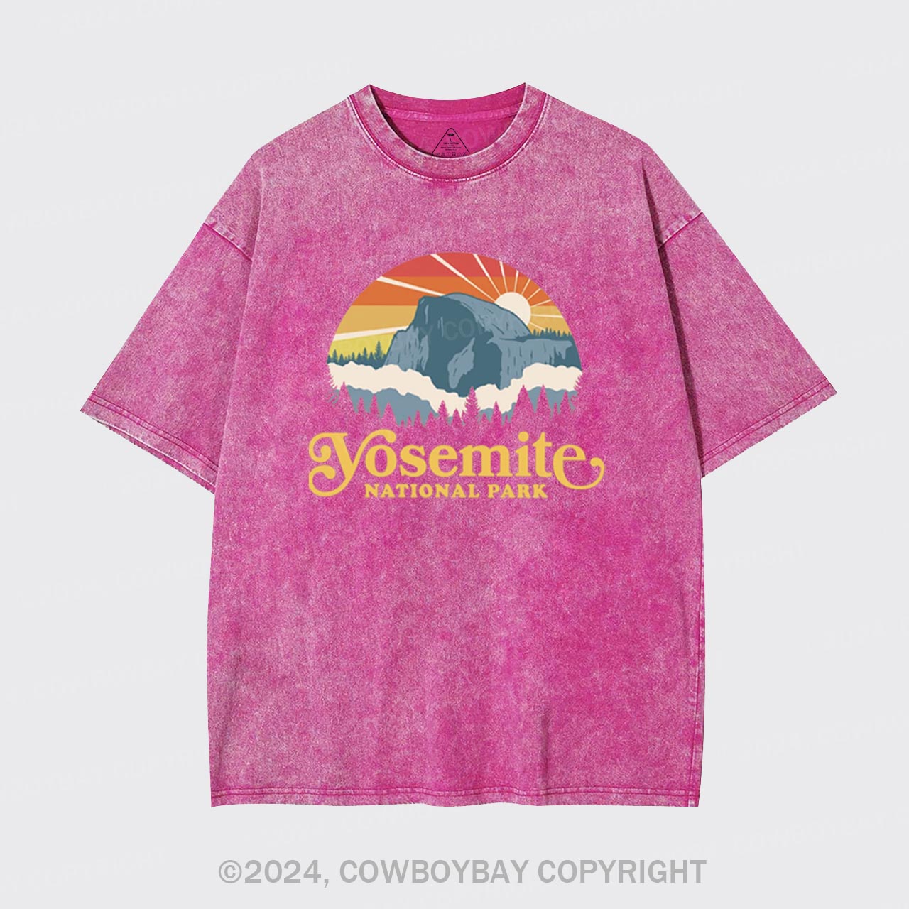 Yosemite Mountain Hiking Garment-dye Tees