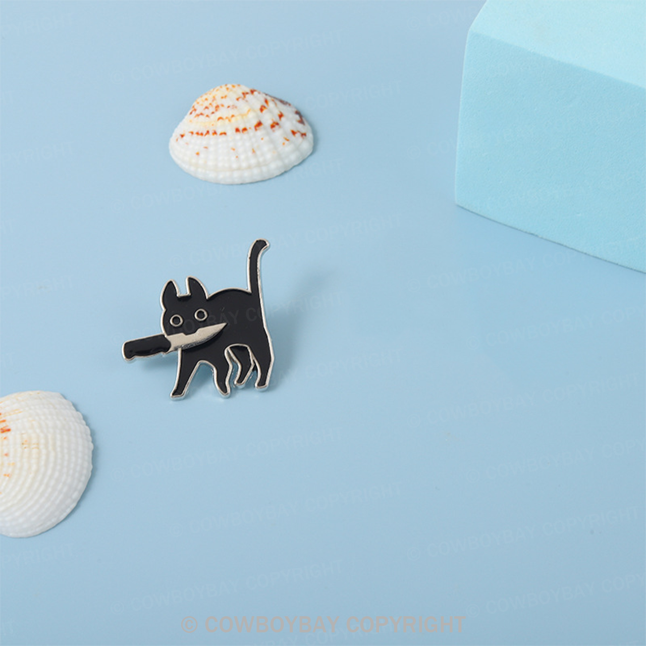 Knife Cat_Cowboybay Pin