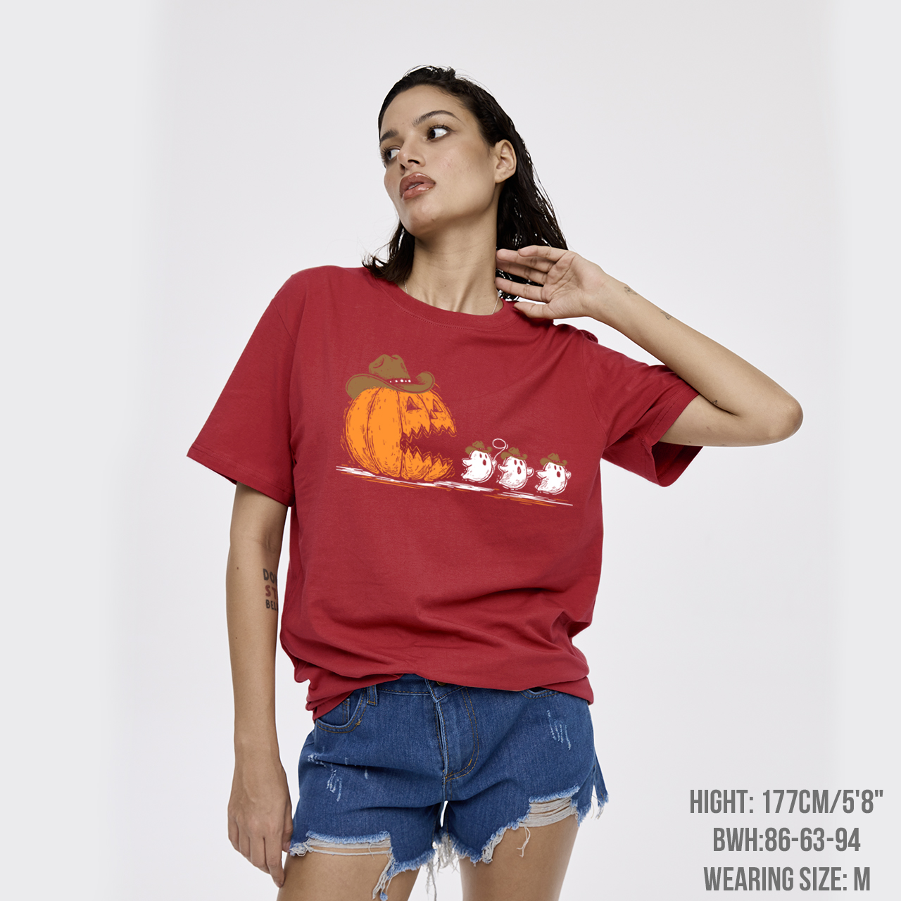 Spooky Halloween Pumpkin Chasing Ghost T-Shirts